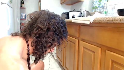 makingmoans  19-11-2022